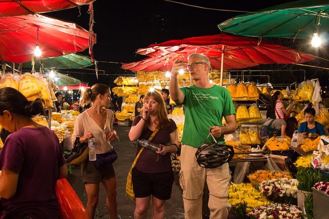 Bangkok: Night Bike Tour with Temples & Flower Market Visit - The Sum Up