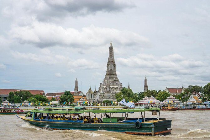 BANGKOK. Rural Channels - The Venice of the East - HALF DAY ON A PRIVATE BASIS - An Authentic Ride Through Bangkok’s Historic Canals