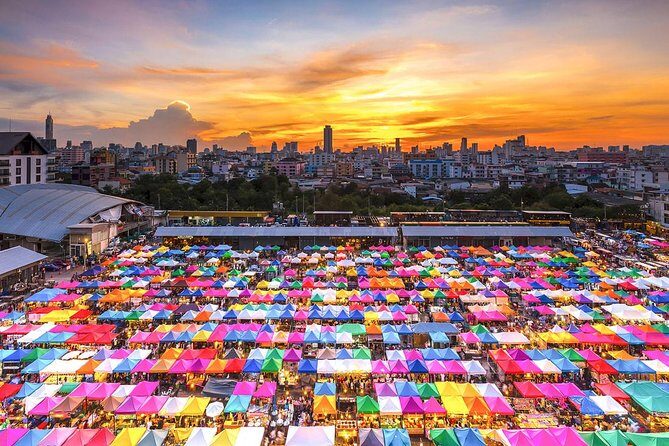 Bangkok Sunset Insta-worthy Landmarks Tour with Dinner - Key Points