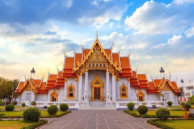 Bangkok Temples Tour Including Reclining Buddha at Wat Pho without Hotel Pick Up - What the Tour Includes and How It Works