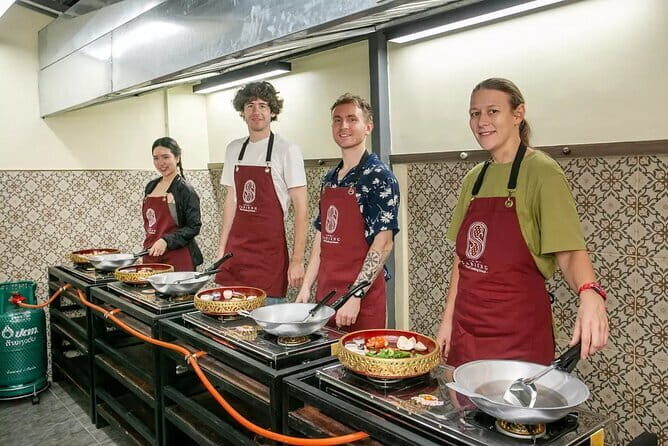 Bangkok Thai Cooking Class with Local Market Visit by Tuktuk - The Itinerary Breakdown