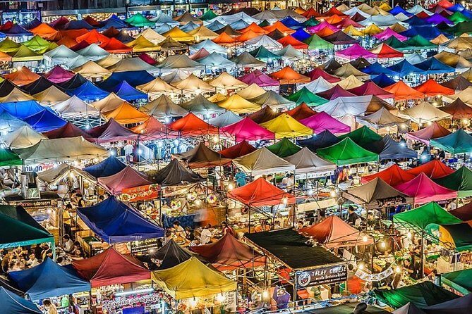 Bangkok Tour By Selfie Expert : LittleIndia, WatTraimit, WatPho - An In-Depth Look at the Bangkok Selfie Expert Tour