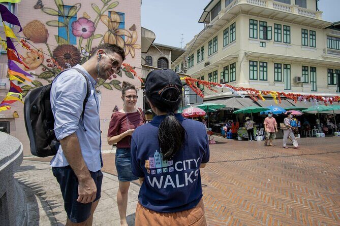 Bangkok Walking Tour and Hop On Hop Off Bus - Chinatown by Night Walking Tour: An Evening to Remember
