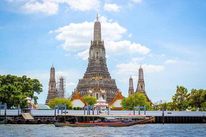 Bangkoks Best: Highlights & Hidden Gems Private Day Tour - An In-Depth Look at the Tour