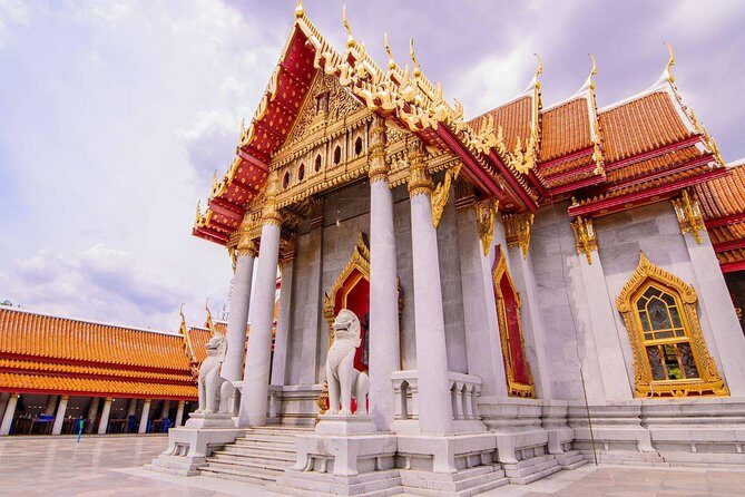 Bangkok's Landmarks Tour : GrandPalace WatTraimit WatPho WatArun - Who Will Love This Tour?