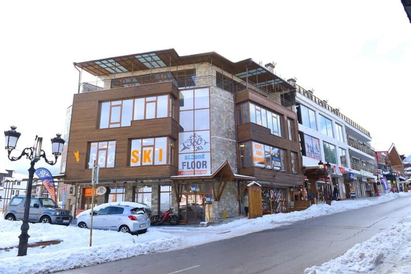 Bansko: Ski and Snowboard equipment rental - Equipment Range: Tailored for All Levels and Interests