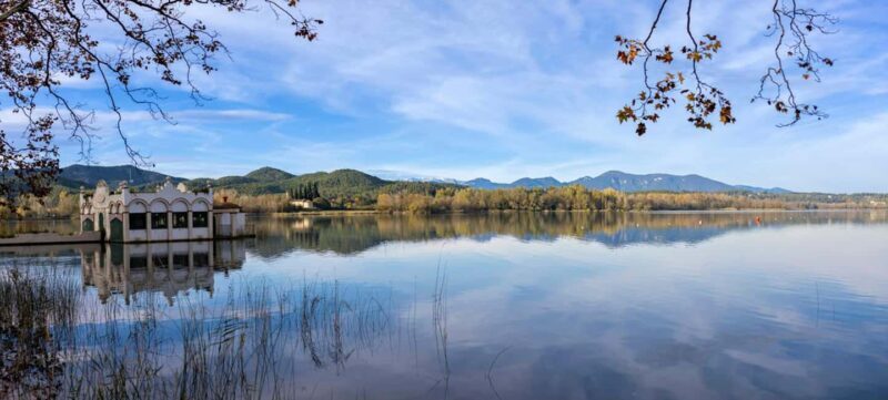 Banyoles: Historical Tour with Tapas Tasting - Banyoles: Historical Tour with Tapas Tasting