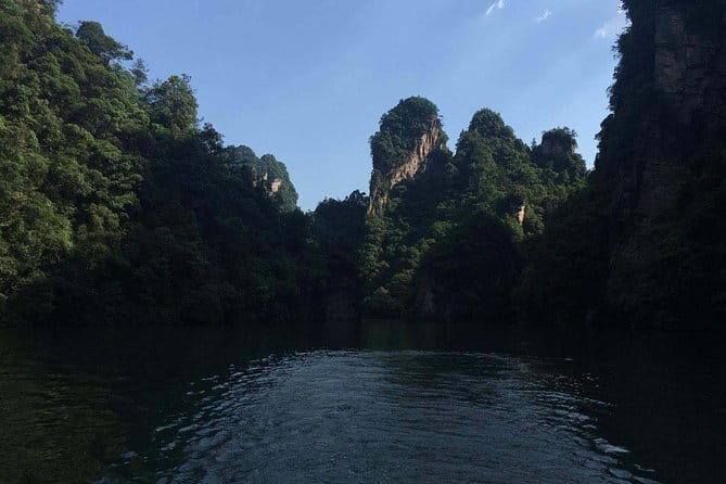 Baofeng Lake Admission Ticket in Zhangjiajie (with Boat Ride) - Key Points