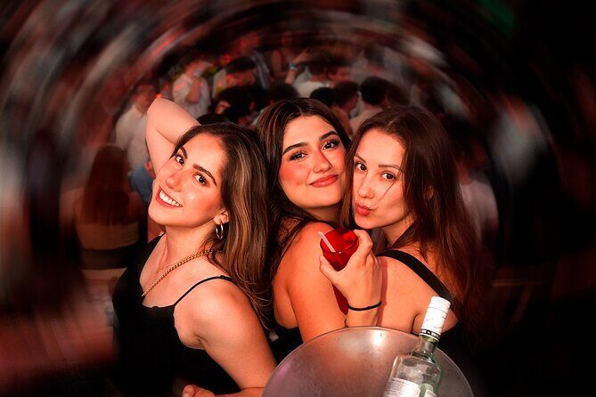 Bar Crawl Madness Tour in Cancun - FAQ