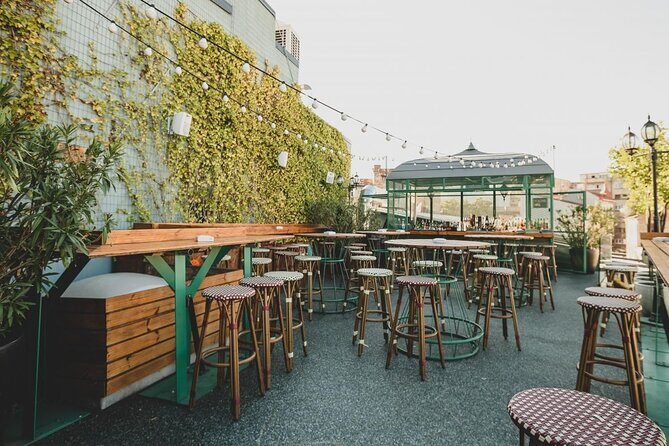 Bar Crawling - Practical Tips for a Great Night Out