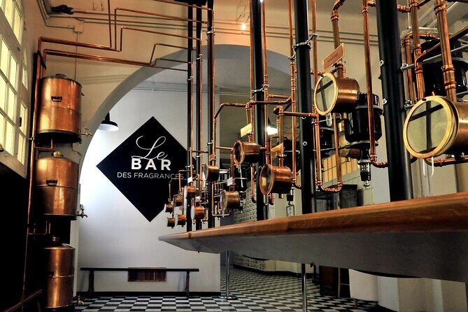 Bar des fragrances Grasse - Practical Details and Considerations