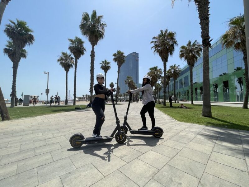 Barcelona: 3-Hour Sagrada Familia eScooter Tour - Why This Tour Works