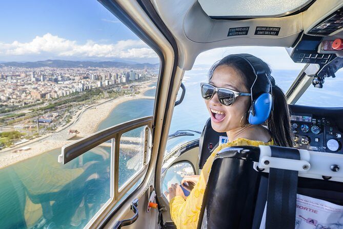 Barcelona 360 Tour: Flying, Sailing & Walking Guided Small Group - An In-Depth Look at the Barcelona 360 Tour