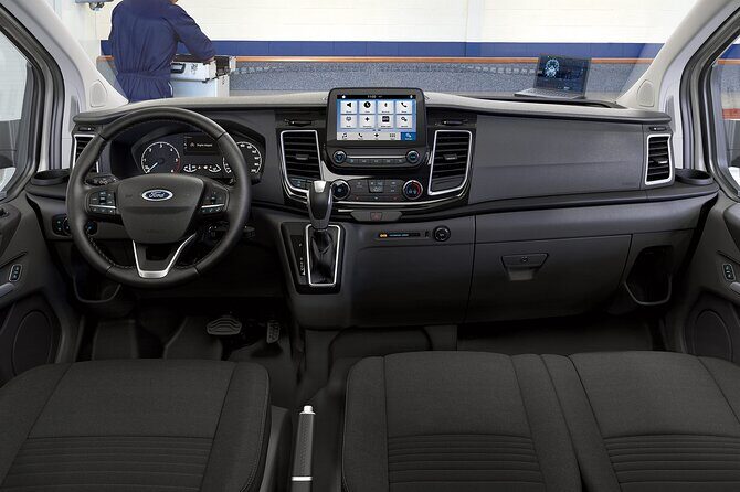 Barcelona Arrival Private Transfer From Airport to Cruise Port - The Experience Breakdown