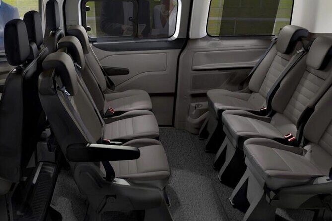 Barcelona Arrival Private Transfer From Airport to Cruise Port - Frequently Asked Questions