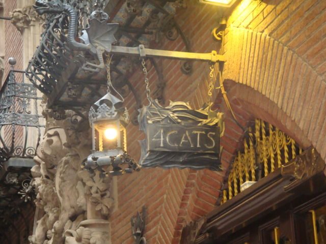 Barcelona: Art Nouveau & Gaudí Tour - Why This Tour Offers Great Value