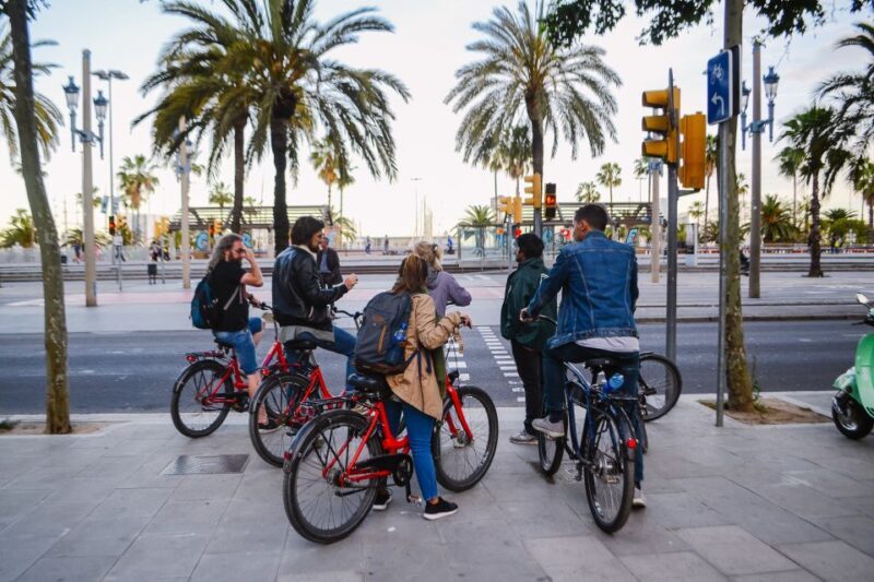 Barcelona Bike Tour by Night with Cava - FAQs
