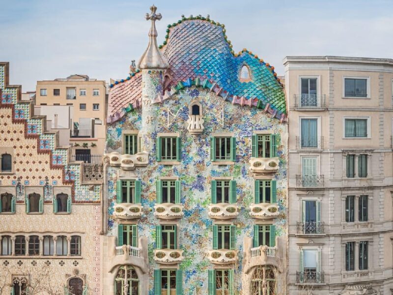 Barcelona: Casa Batlló, Casa Milà & Casa Vicens Guided Tour - Key Points
