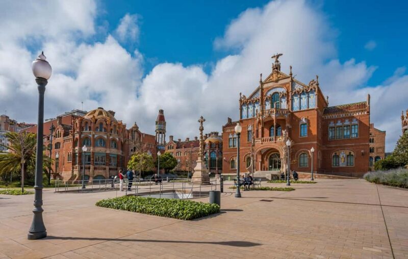 Barcelona: Catalan Modernism Architecture Walking Tour - A Deep Dive into the Architecture of Barcelona