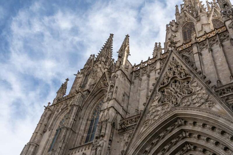 Barcelona: Cathedral of Barcelona Guided Tour - Practical Aspects and Tour Logistics