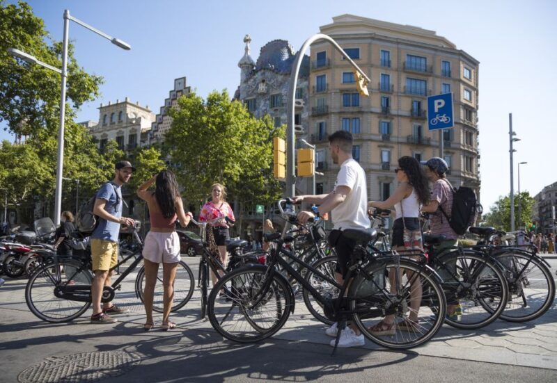 Barcelona: City Highlights Bike Tour - A Detailed Look at the Experience