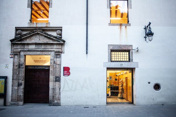 Barcelona El Raval Dark History Walking Tour - Who Is This Tour Best For?