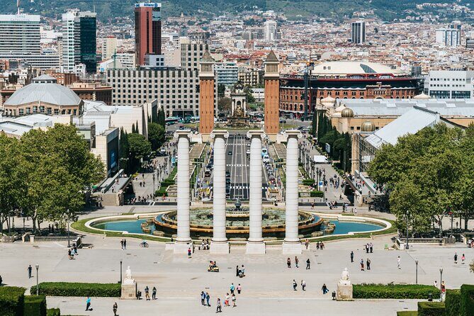 Barcelona Electric Bike Rentals - Deep Dive into the Neighborhoods and Sights