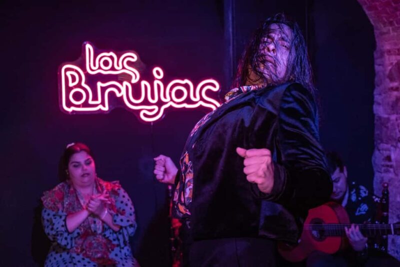 Barcelona: Espectáculo de FLAMENCO íntimo en Las Brujas Club - A Deep Dive into the Flamenco Experience at Las Brujas