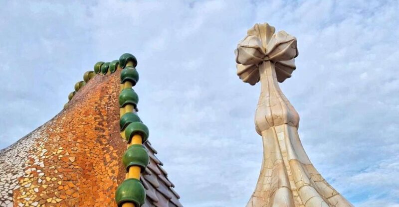 Barcelona: Exclusive Exploration of Gaudi's Masterpieces - Authentic Insights from Reviews