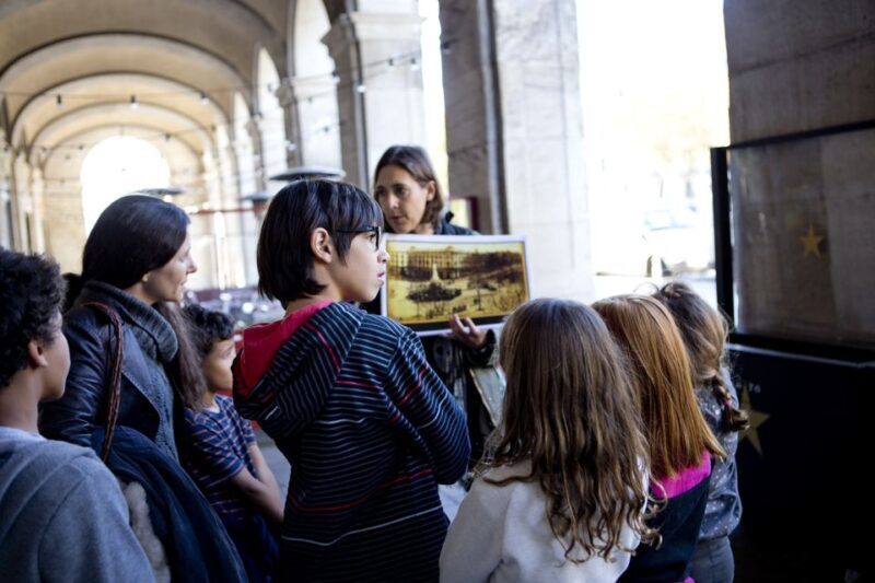 Barcelona: Family Tour in the Footsteps of Columbus - Key Points