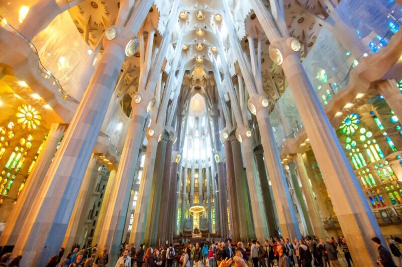 Barcelona: Fast-Track Sagrada Familia and Towers Guided Tour - Introduction