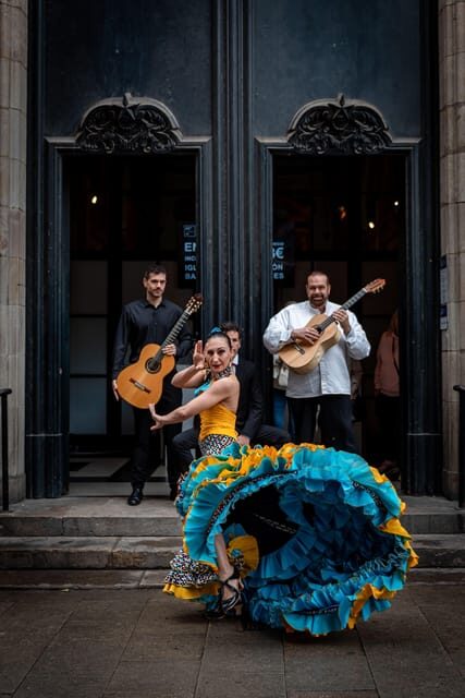 Barcelona: FLAMENCO Concert at the emblematic Royal Academy - Key Points