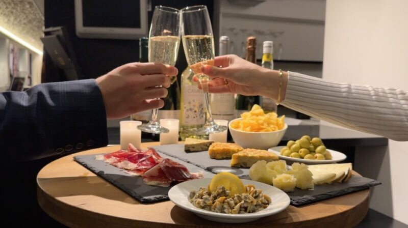 Barcelona: Flamenco Premium Show and Tour Guitar Museum - Experience the Magic of Flamenco and Spanish Guitars at Casa Sors in Barcelona