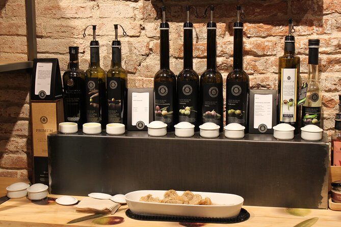 Barcelona Flamenco Show & Tapas | Semi Private Experience - Key Points