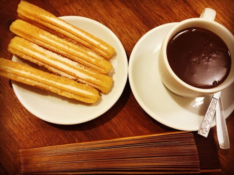 Barcelona: Food & Drink Tasting Tour in Traditional Taverns - The Guides and Personal Touch