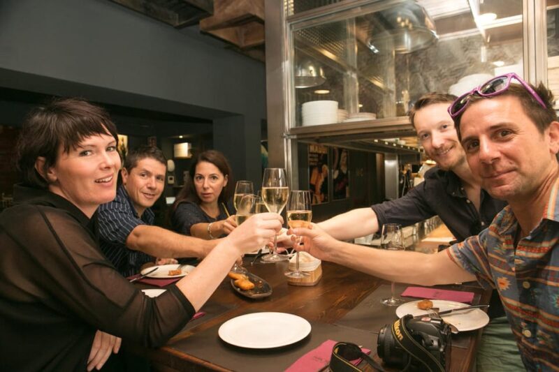 Barcelona: Food & Market Tapas Tour - Key Points