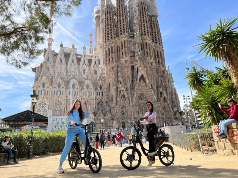 Barcelona: Gaudi Guided E-Bike Tour - Key Points