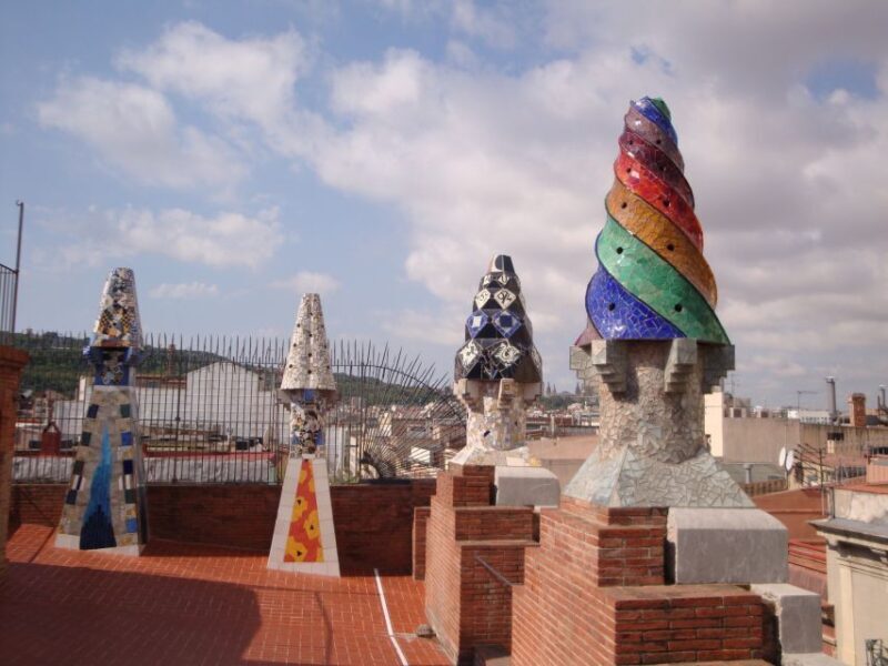 Barcelona: German City Tour from Gaudí's Perspective - A Deep Dive into the Gaudí Experience
