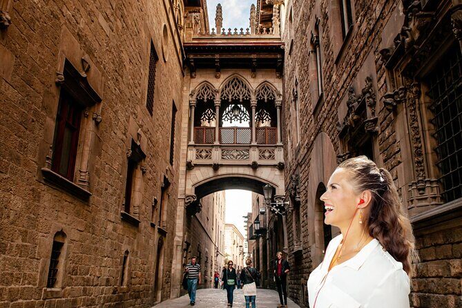 Barcelona Gothic Quarter: City Walk with AudioGuide on your Phone - FAQ