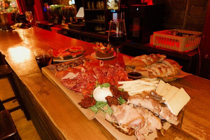 Barcelona Gothic Quarter Tipsy Tasting Tapas Tour and History - Who Should Consider This Tour?