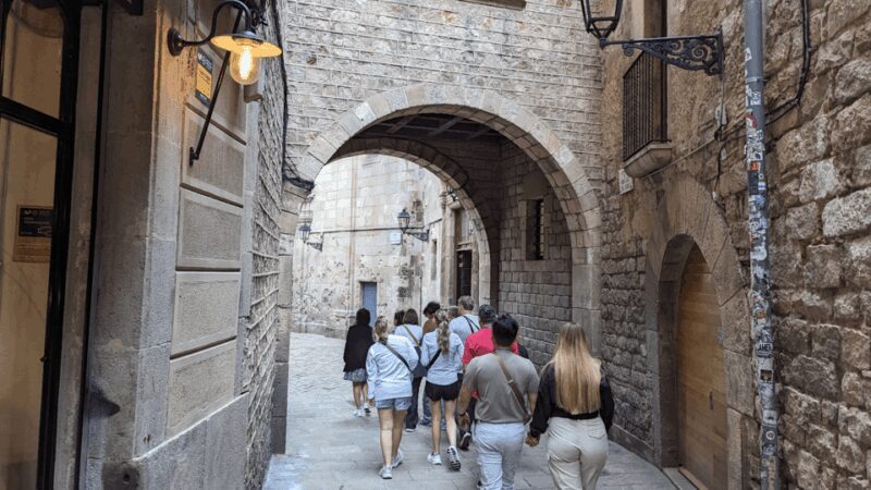 Barcelona: Gothic Quarter Walking Tour +Flamenco Show Option - FAQs