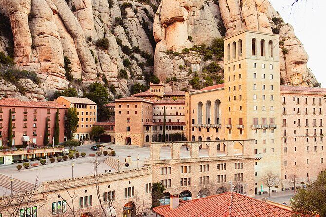 Barcelona : Gothic, Tapas, Churros & Vermouth - What to Expect from the Tour