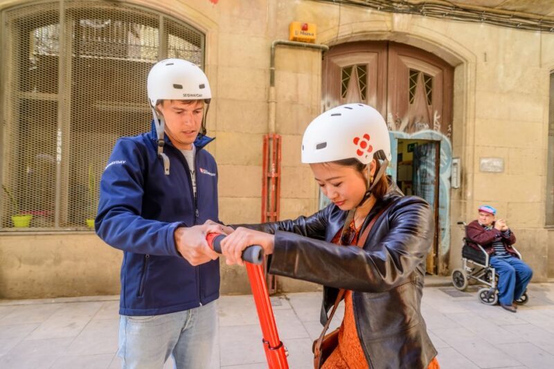 Barcelona Grand 2-Hour Segway Tour - Barcelona Grand 2-Hour Segway Tour: A Fun and Insightful Way to Discover the City