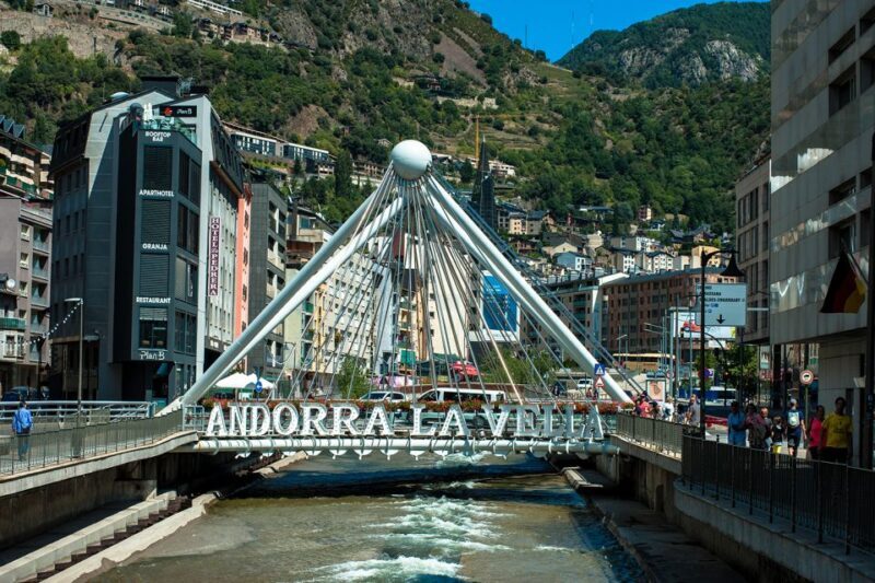 Barcelona: Guided Day Trip to Andorra, France, and Spain - Who Is This Tour For?