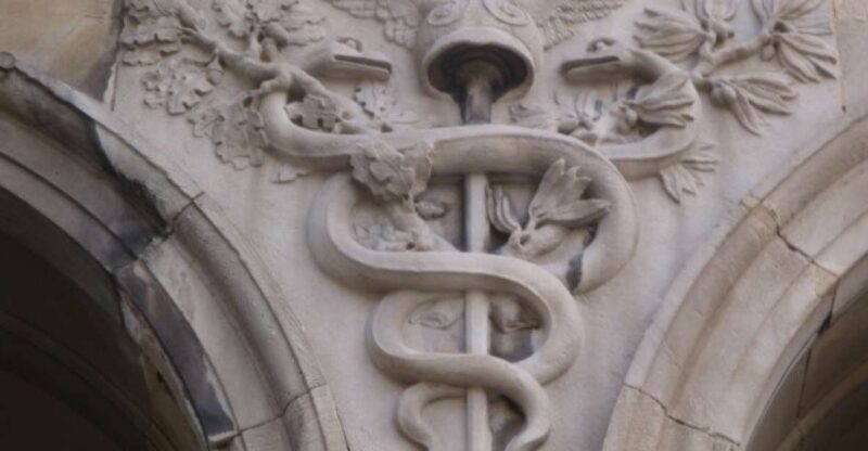 Barcelona: Hidden Secrets City Tour in German or English - Who Will Benefit Most from This Tour?