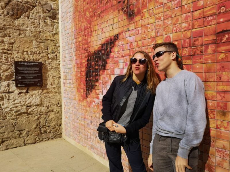 Barcelona: Highlights & Gems Private Tour with Tapa & Drink - Final Thoughts