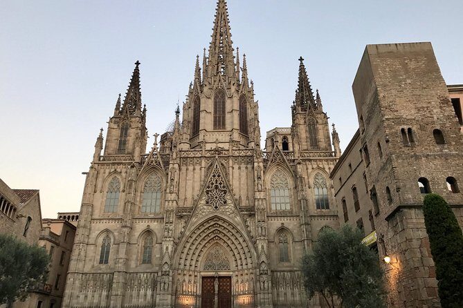 Barcelona Highlights Private Tour in a chauffeured Mercedes-Benz - The Real Benefits of a Private Barcelona Tour