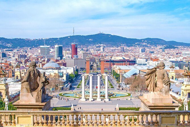 Barcelona Highlights Small Group Tour with Hotel Pick Up - The Practicalities: What’s Included and What to Keep in Mind