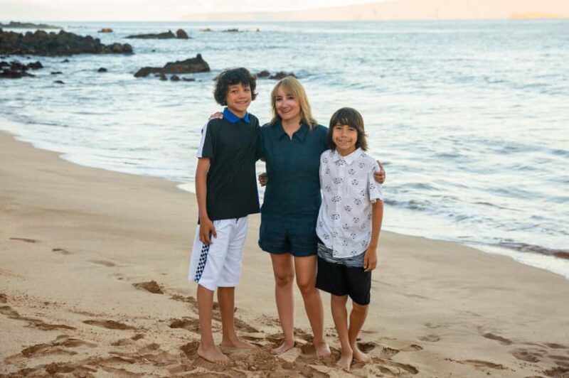 Barcelona: Hire Private Photo Shoot with Photographer - Key Points