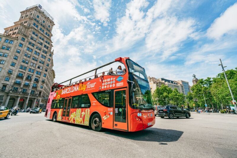Barcelona: Hop-On Hop-Off Bus & Aquarium Tour - In-Depth Review of the Barcelona Hop-On Hop-Off Bus & Aquarium Tour